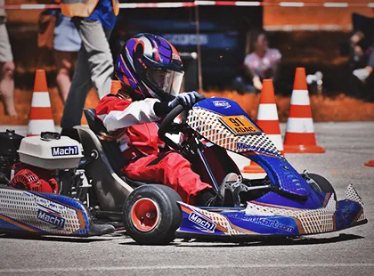 Outstanding Grip, Tested on Track - 亿万28
